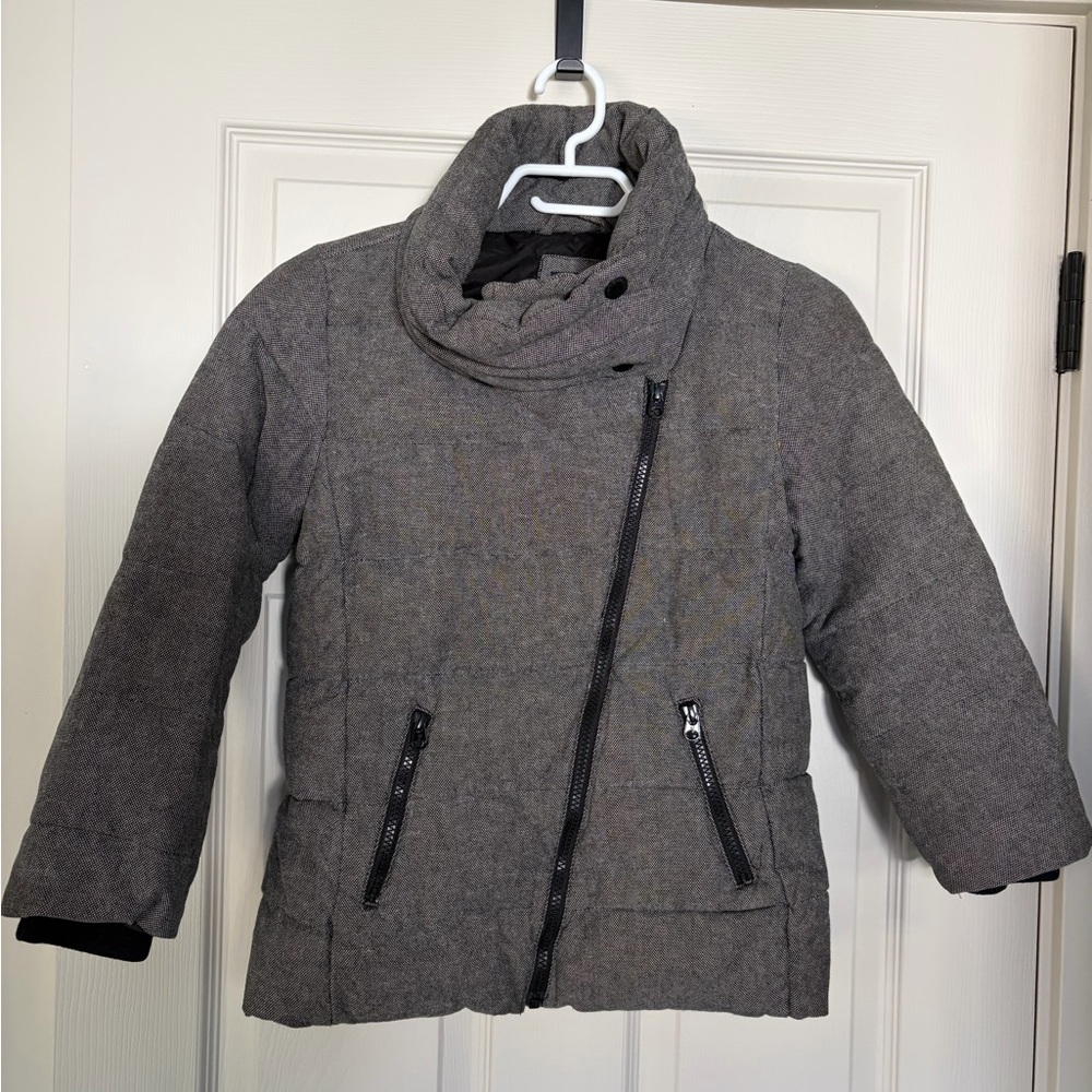 GAP kids Charcoal Kids Puffer Jacket with Unique Zipper